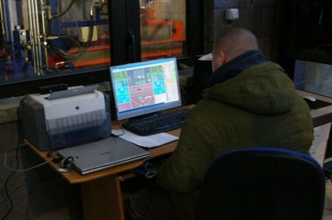 Pracovisko riadiaceho systému betonárne